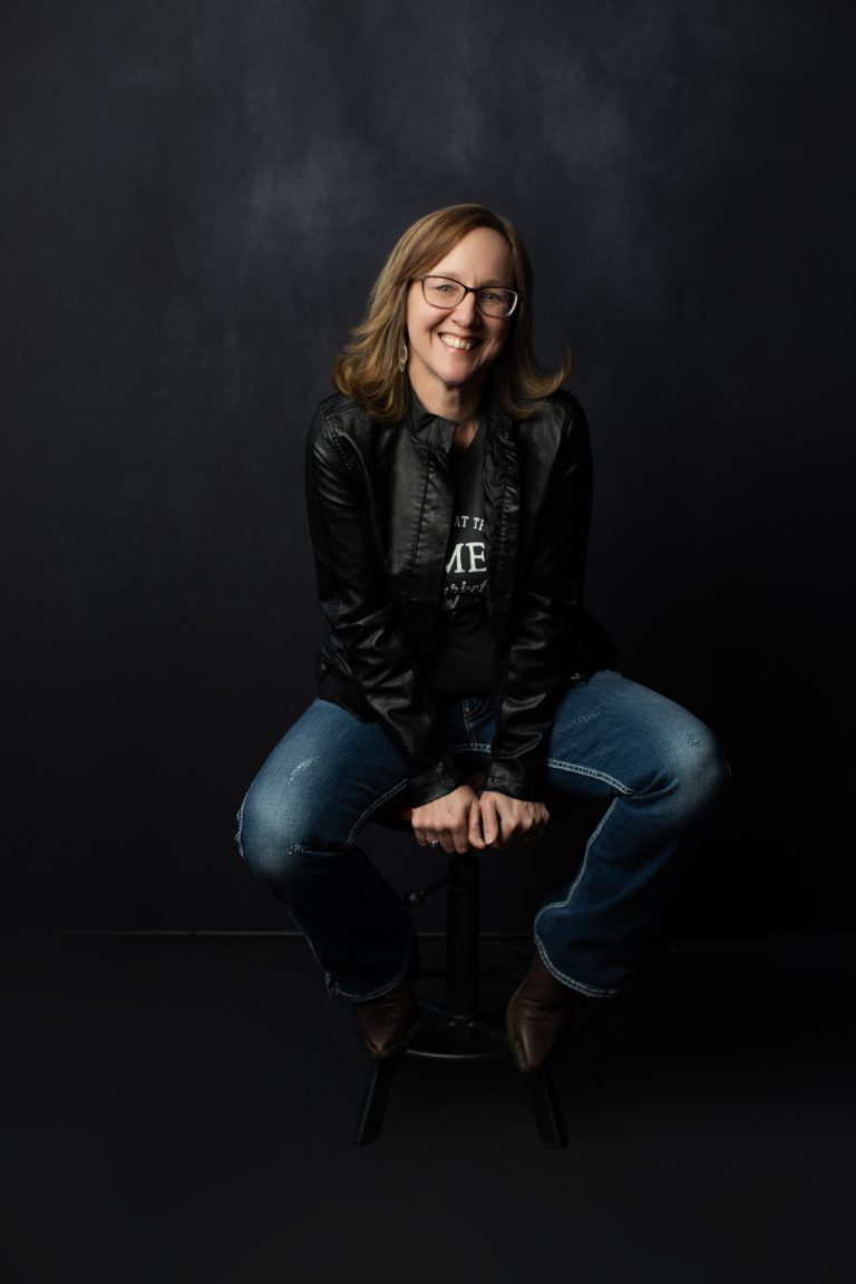 Sarah Peterson, Minnesota Songwriter • Music for Ads TV • Film • Movie • Artist Release